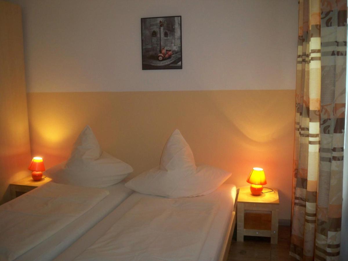Hotel Zur Donau Dillingen an der Donau Exteriör bild